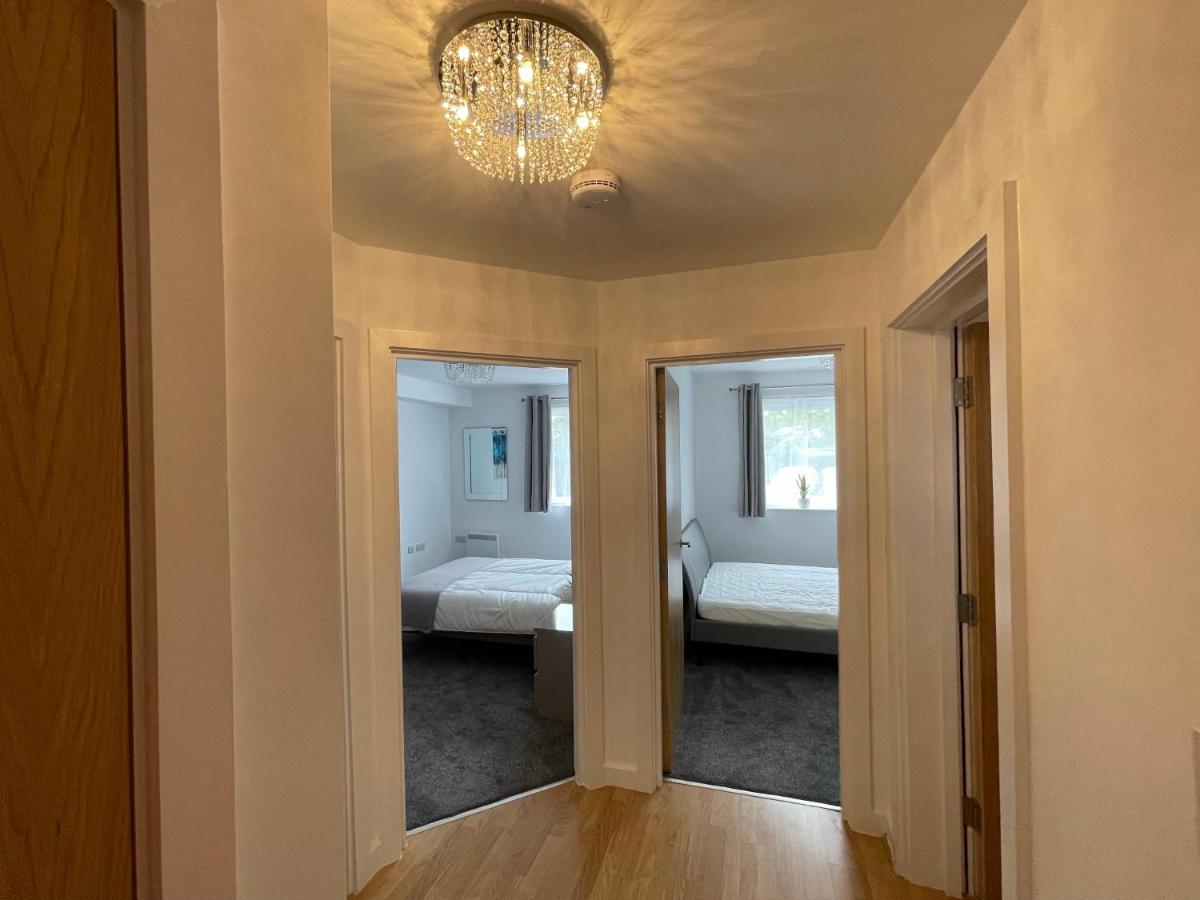 Moda Wigan - Stylish 2 Bed Apartment Central Wigan Extérieur photo